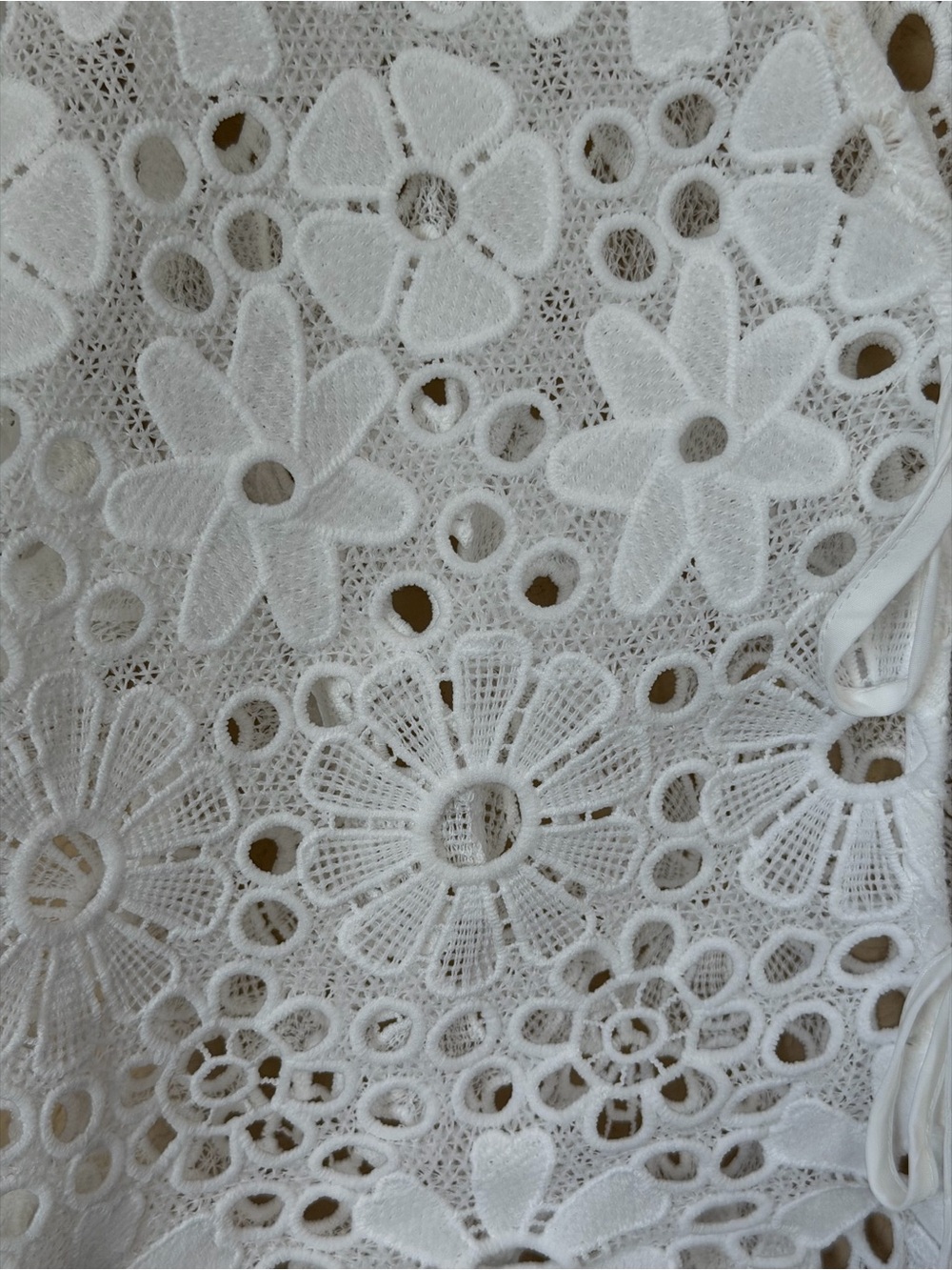 Amazon White Floral Crochet Tie-Front Crop Top - Picture 2 of 6